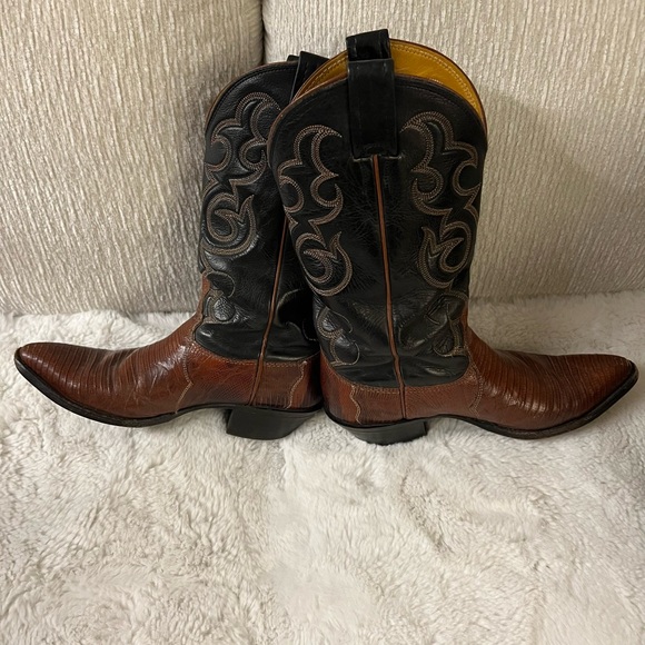Vintage Cowboy Boots - Picture 2 of 9